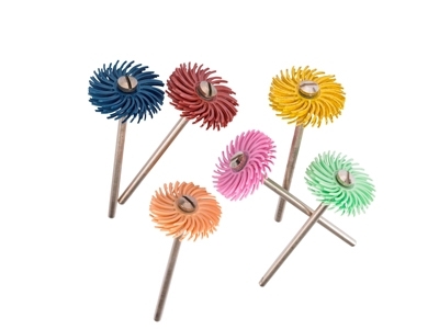 Grüne Schleifscheibe Auf Spindel, Durchmesser 19 Mm, Polierfinish, Hatho - Standard Bild - 2