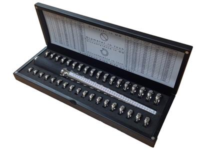 Triboulet- Und Baguier-set, 36 Ringe Von 41 Bis 76 - Standard Bild - 2