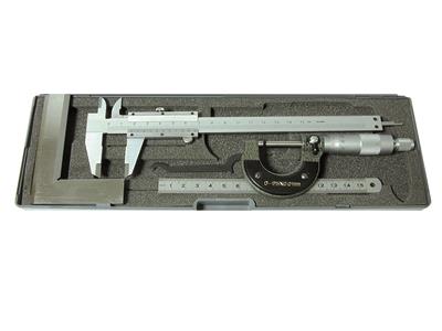 Präzisionsbox: Quadrat, Messschieber, Mikrometer, Lineal - Standard Bild - 2