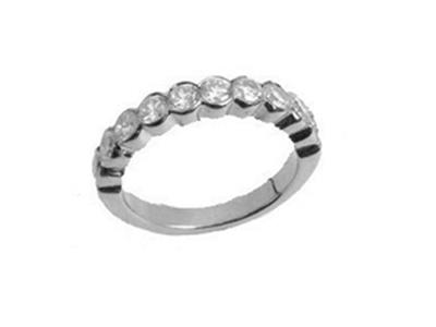 Trauring Mit Halbgeschlossener Fassung 1 Reihe, Weißgold 18k Pd 13,5. Ref. 481 - Standard Bild - 2