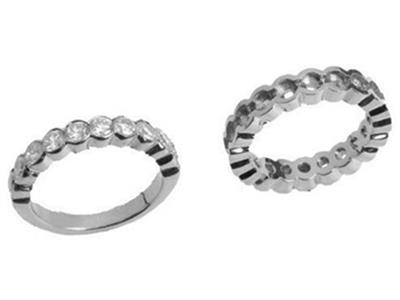 Trauring Mit Halbgeschlossener Fassung 1 Reihe, Weißgold 18k Pd 13,5. Ref. 481 - Standard Bild - 3