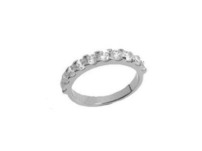 Trauring Mit Krappenfassung, 18kpd 13,5 Weißgold. Ref. 530 - Standard Bild - 2