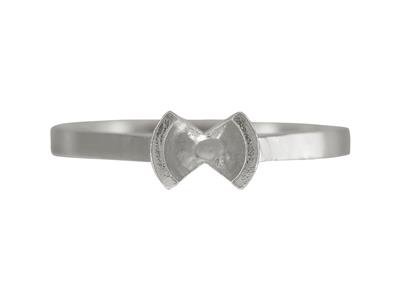 Solitär Mit Halbschalenfassung Für Einen 6 MM Großen Stein, Flacher Körper, Weißgold 18kpd, Ringgröße 49 - Standard Bild - 4