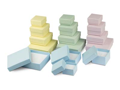 Universalbox Mittlerer Größe, Aus Pastellblauem Karton - Standard Bild - 5
