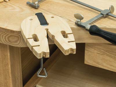 Mehrzweck-werkbankspanner Aus Holz Mit Schraubstock - Standard Bild - 5