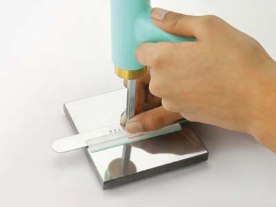 Amboss Impressart, 100 X 100 X 9,5 Mm, Stahl Auf Gummifüßen - Standard Bild - 3